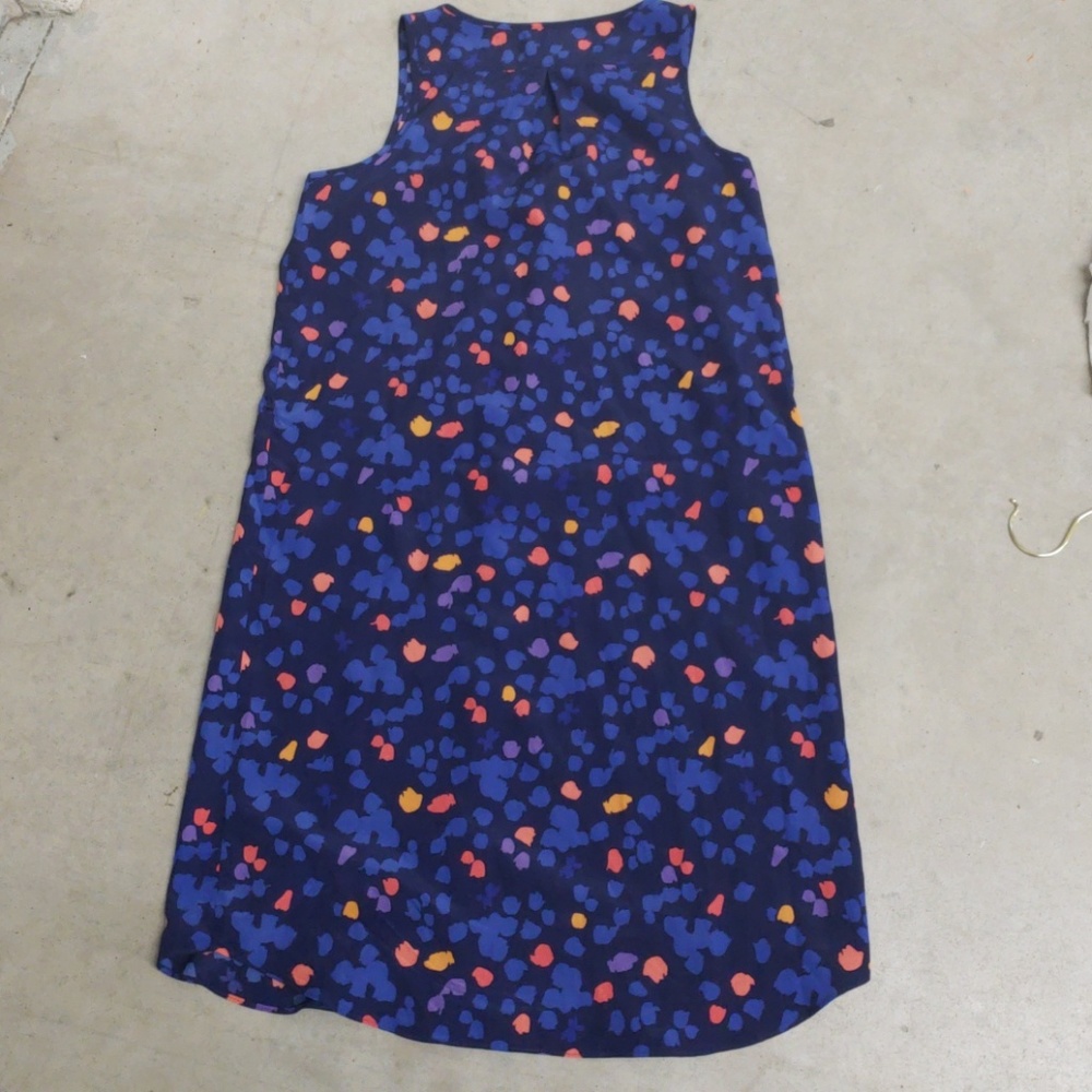 Dress - Picture 4 of 4